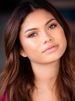 Белла Шепард
Bella Shepard